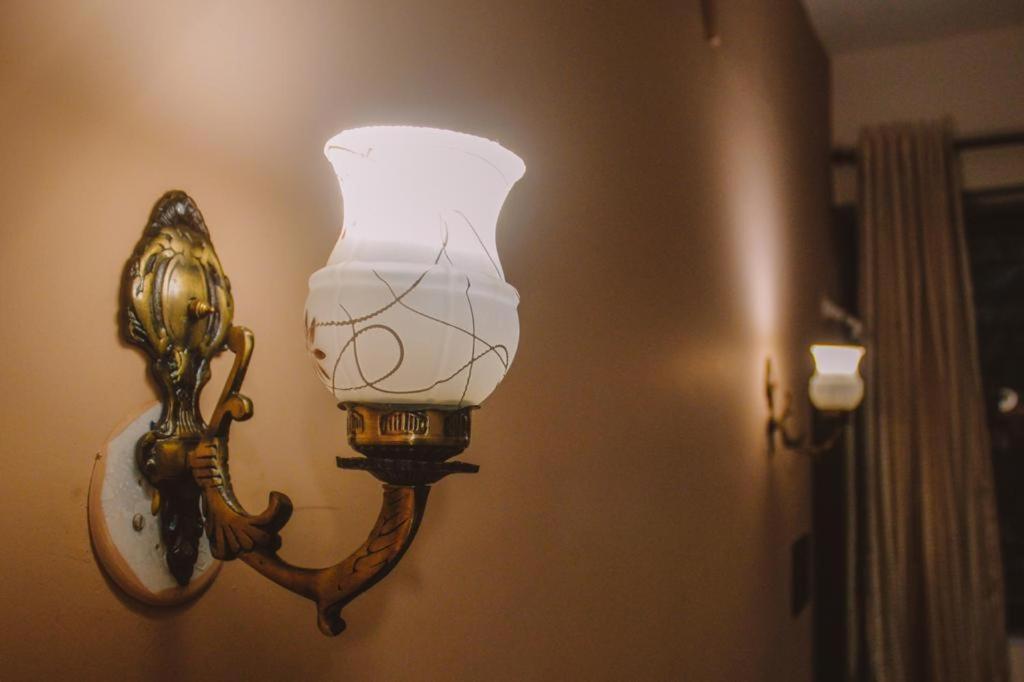 Carolina Guesthouse コルバ エクステリア 写真